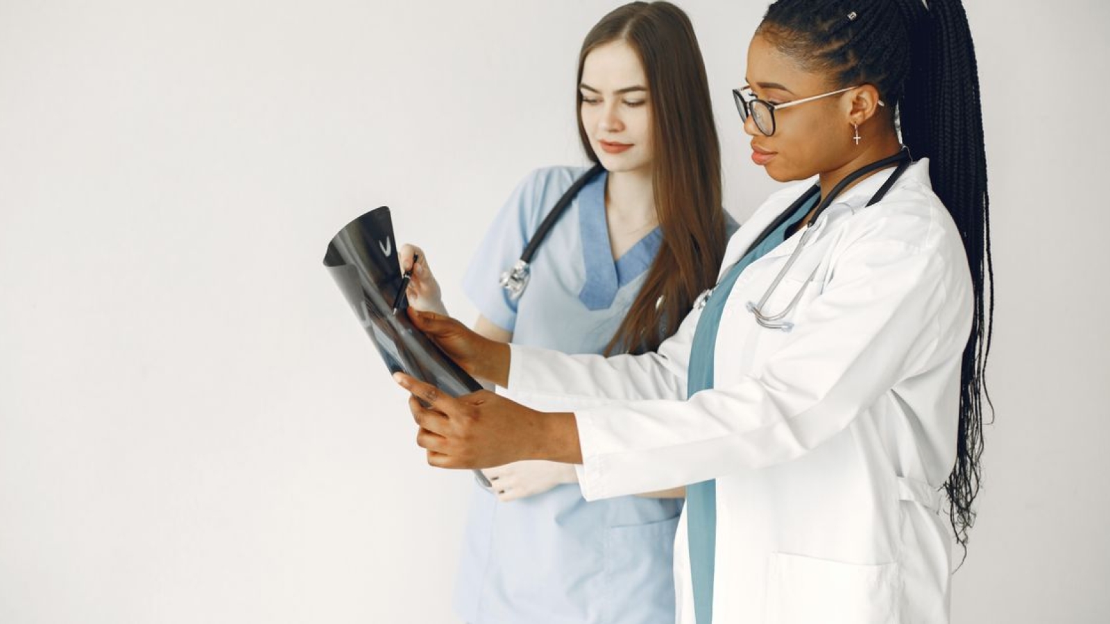 Espondilólise: Definição, Epidemiologia e Abordagem Fisioterapêutica