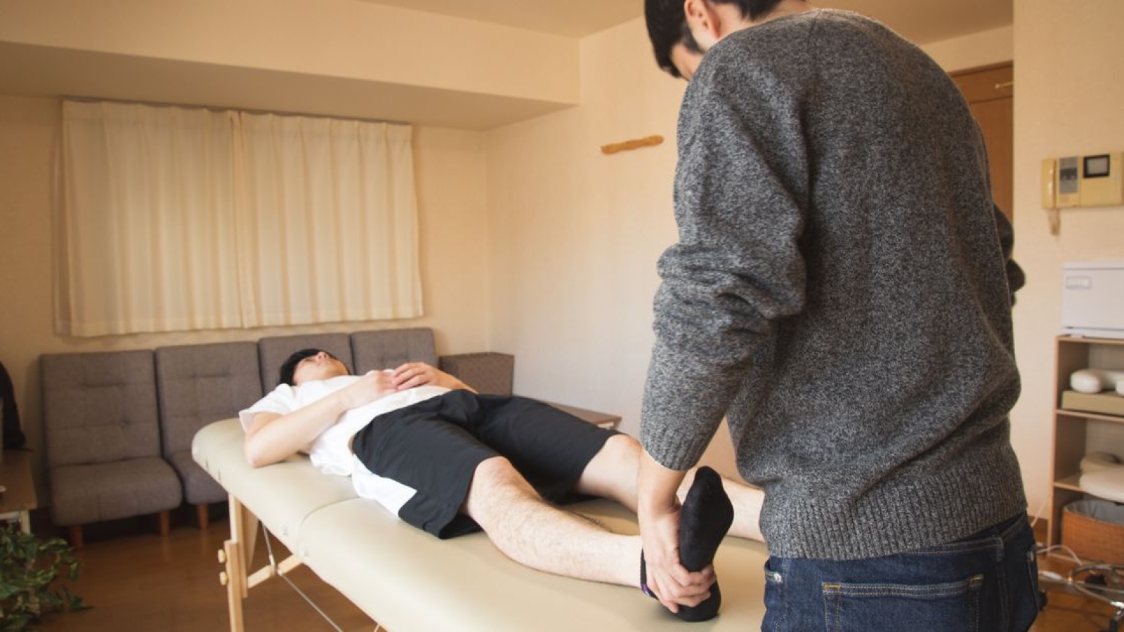 Fibromatose plantar: causas, sintomas e tratamento fisioterapêutico