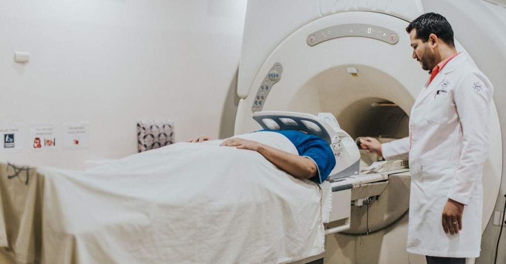 Lipomas Episacrais: Diagnóstico e Tratamento Fisioterapêutico