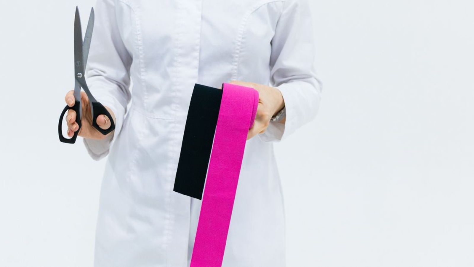 Taping: tipos, aplicações e evidências na fisioterapia